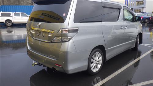 TOYOTA ALPHARD STATIONWAGON 2008-2015